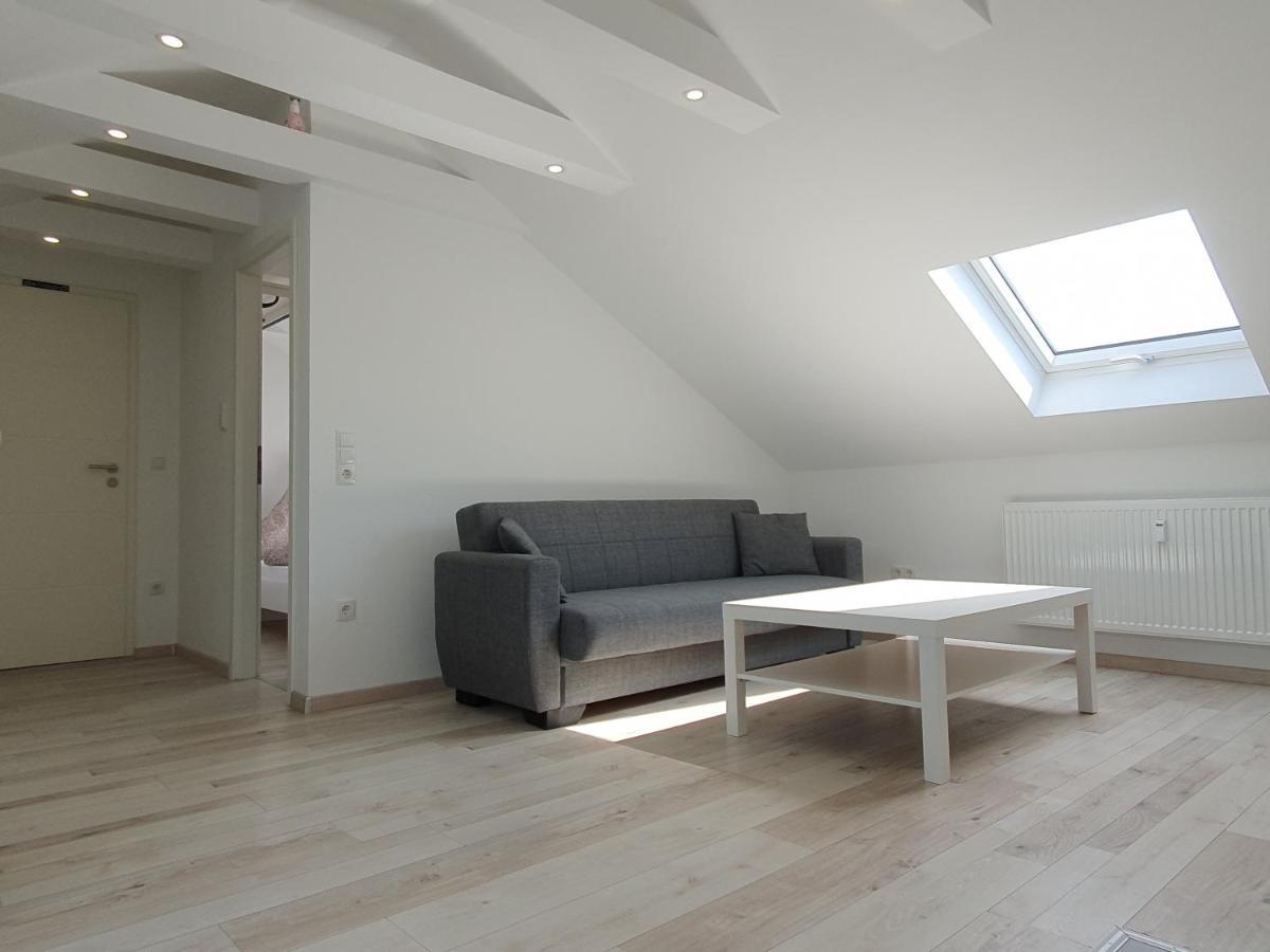 Ruhige Und Moderne 2-Zi. Wohnung Kulsheim Ngoại thất bức ảnh